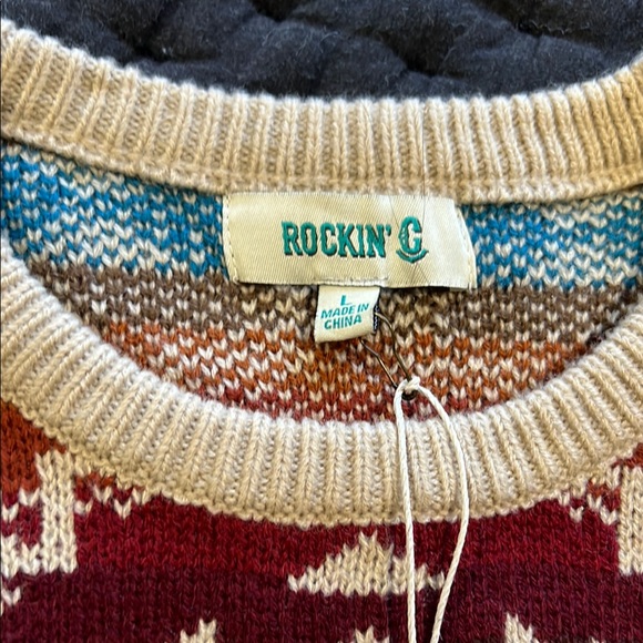 Multicolor Patterned ladies sweater size large Rockin C brand - Picture 3 of 4